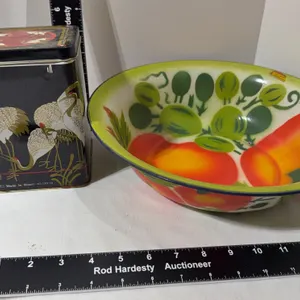 Mid-century enamelware fruit or vegetable bowl, with square tin