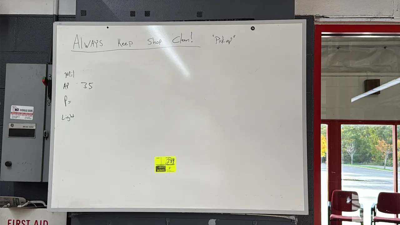 Dry-erase whiteboard. Features an aluminum frame. Dimensions: 4' x 2'.