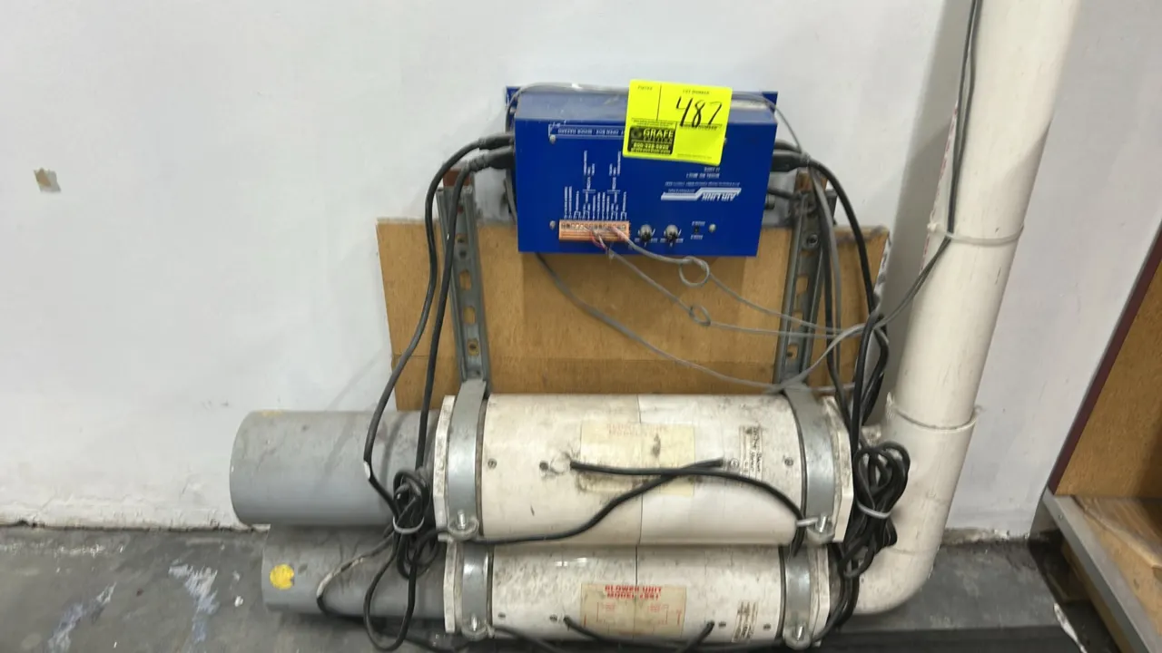 Air Link International MCU-1 pneumatic tube control unit with SS1 blower units. Includes (2) Model SS1 cylindrical blowers and wiring harness. Electri