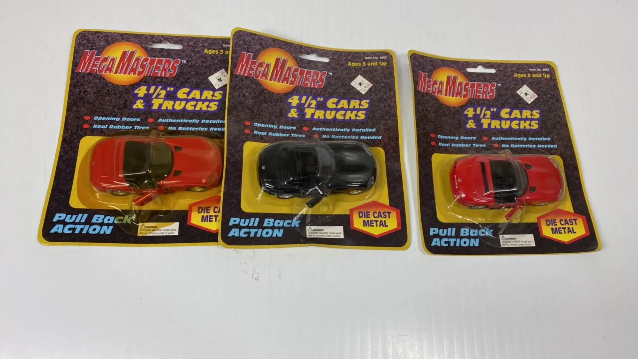 Mega Masters Pull back Cars