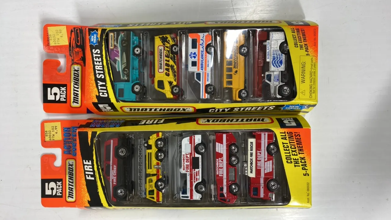 (2) 5 pack Matchbox Car sets Fire/City Streets