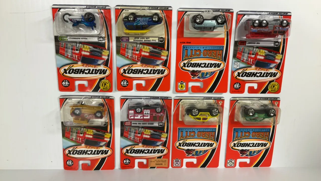(8) Matchbox Cars