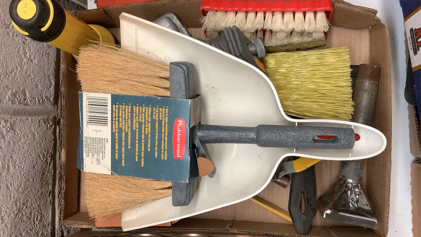 Cotter pin assortment, brushes, shut offs