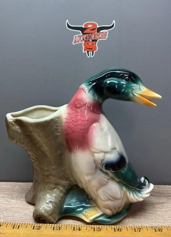 Royal Copley Mallard & Tree Stump Planter. 8”H.