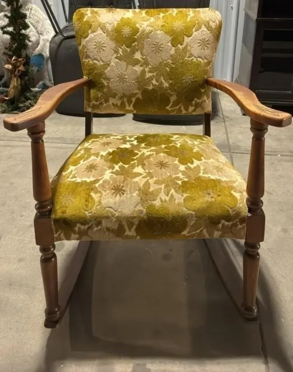 Wood Frame Upholstered Rocking Chair. *LY