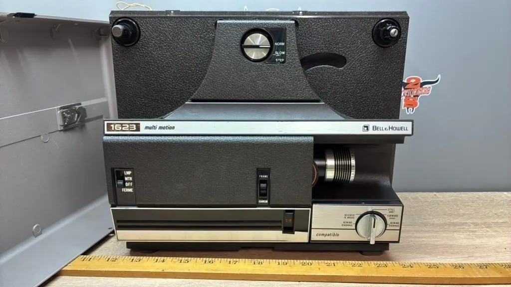 Bell & Howell 1623 MultiMotion Projector. Unknown