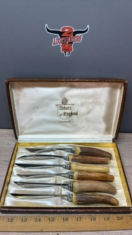 Vintage Antler Handled Steak Knives.