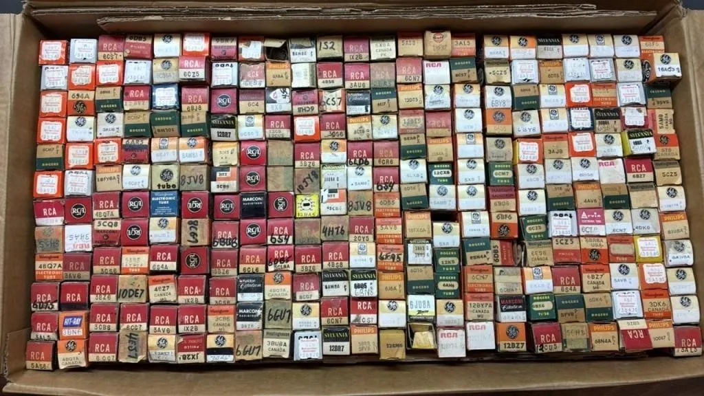 276 Vacuum Tubes, Majority NOS.