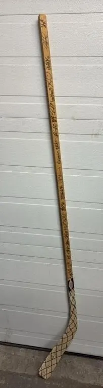 1996-97 Phoenix Coyotes Signed Hockey Stick.