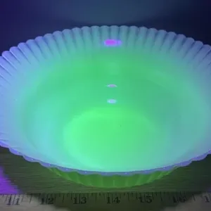 Macbeth-Evans Cremax Uranium Glass 9” Diam Bowl.