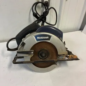 Mastercraft 7 1/4� circular saw. Works.