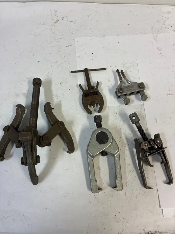 Puller assortment