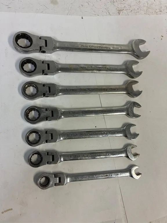 Flex gear wrenches. Metric