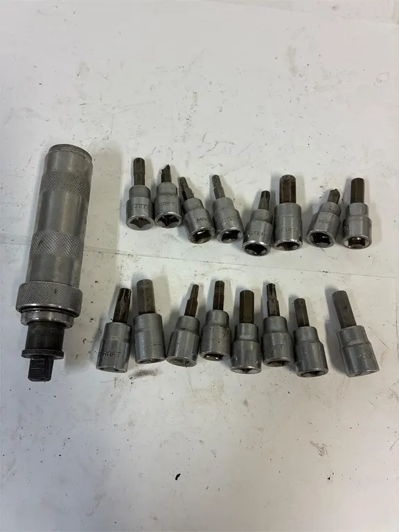 Mastercraft impact driver and sockets.