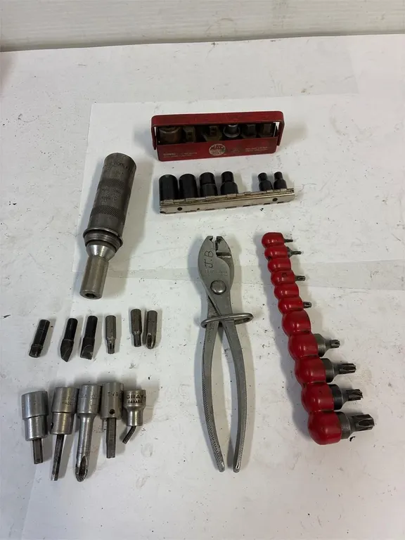 K-D, Gray, Blackhawk, MAC tools.