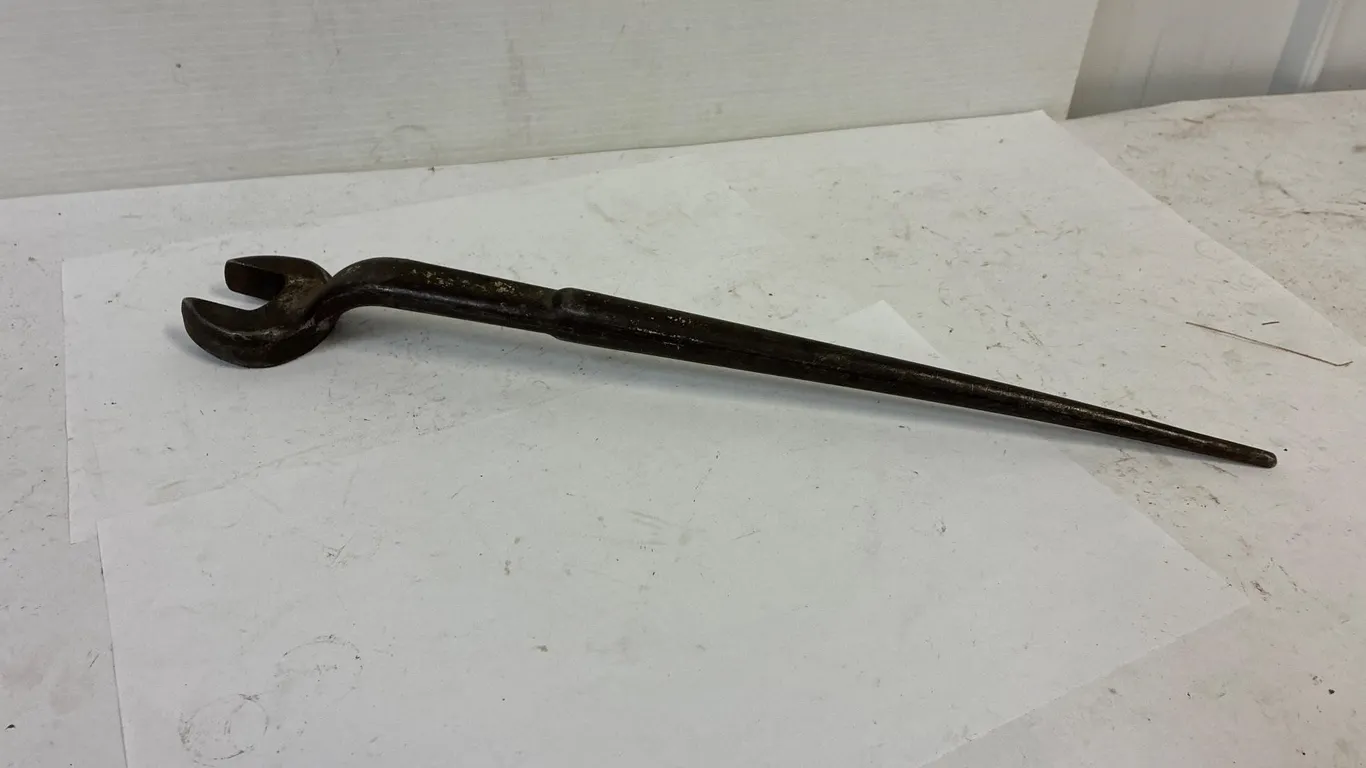 1 1/4� Armstrong spud wrench