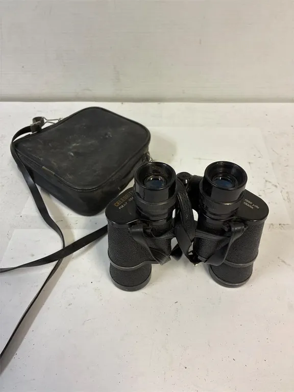 Celebrity 7 x 35 binoculars
