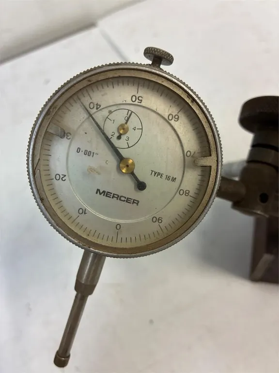 Mercer dial indicator. Magnetic base