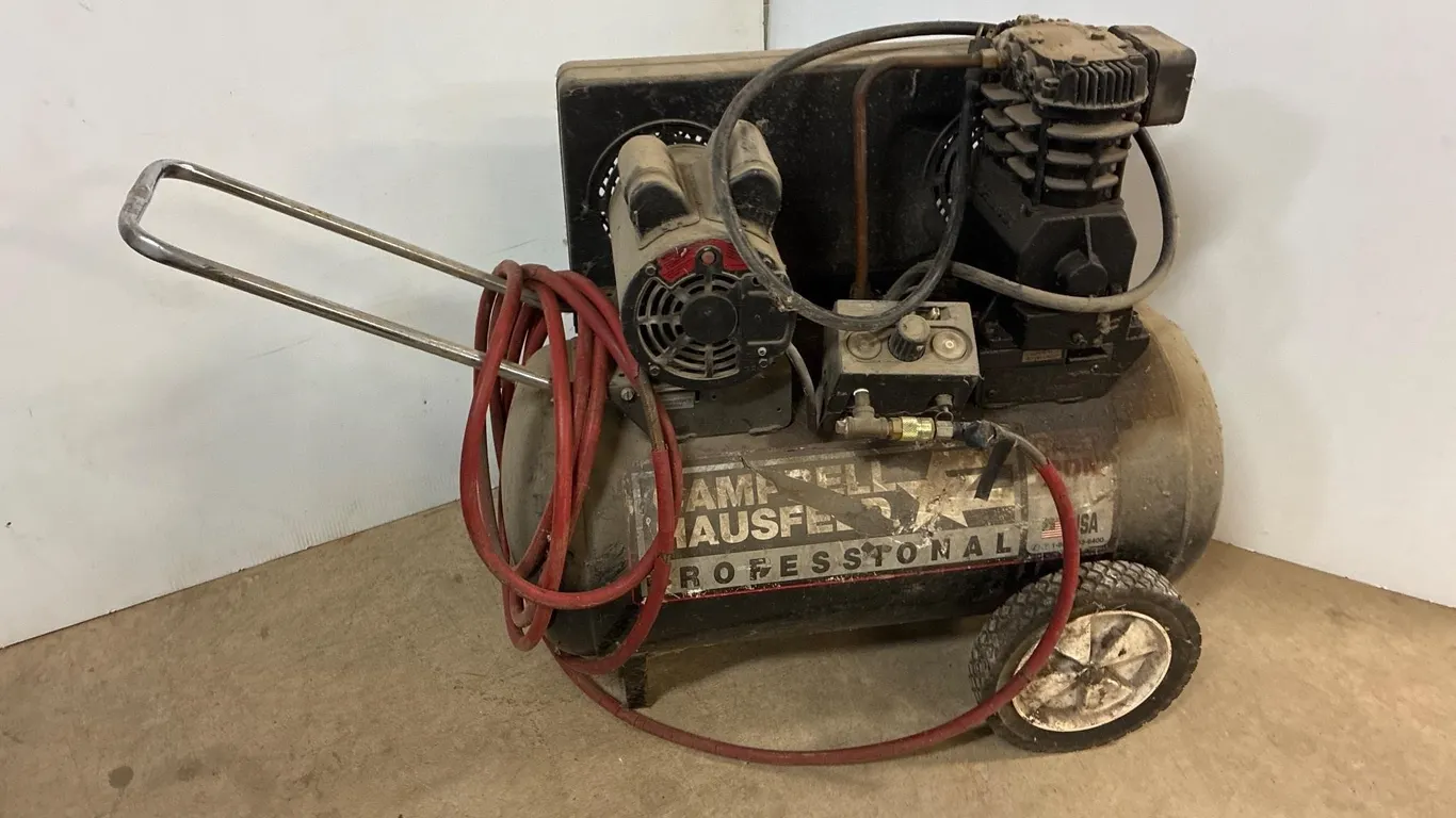 Portable air compressor. Tank leaks.