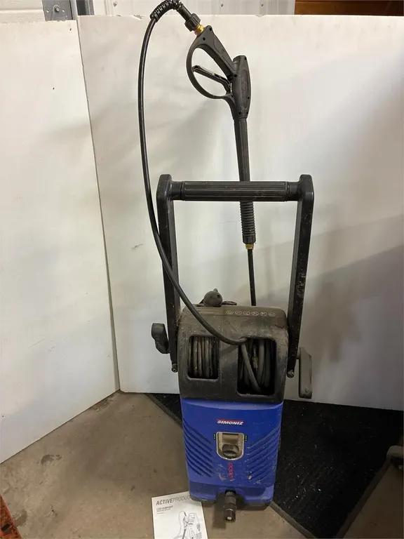 Simoniz pressure washer. No Info