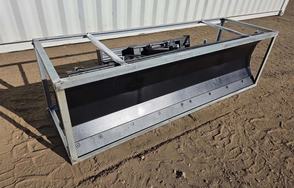 86'' Hydraulic Snow Bucket
UNRESERVED