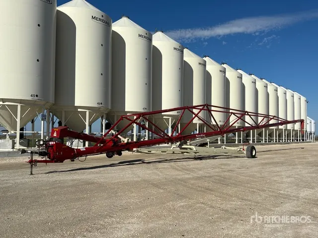 2023 Farm King 13 in x 114 ft Swing Grain Auger
