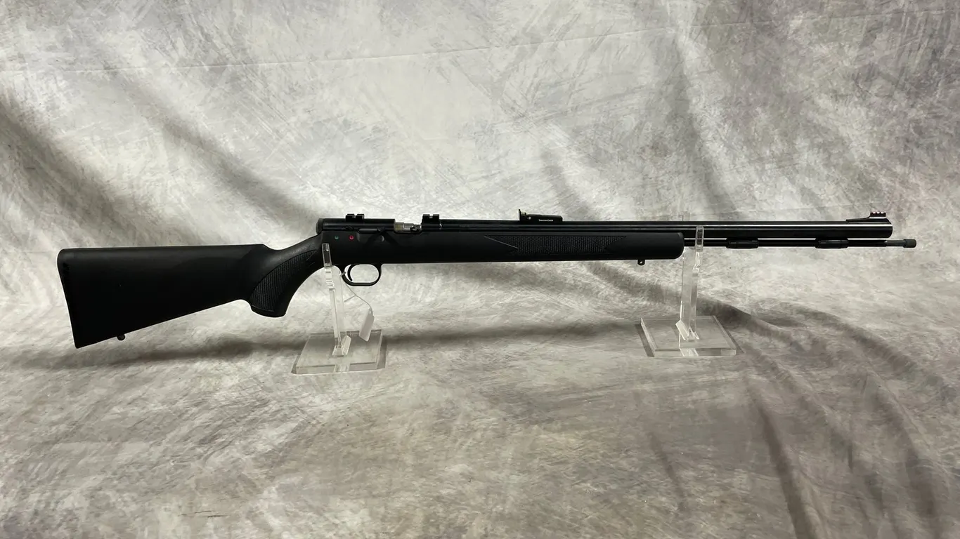 Thompson Black Diamond Black Powder Rifle (Neenah, WI)