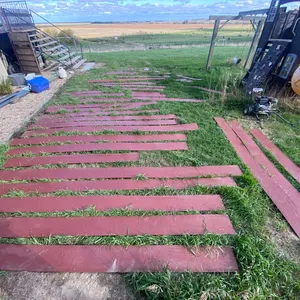 195 sq/ft used siding.   (GST 5% charged)