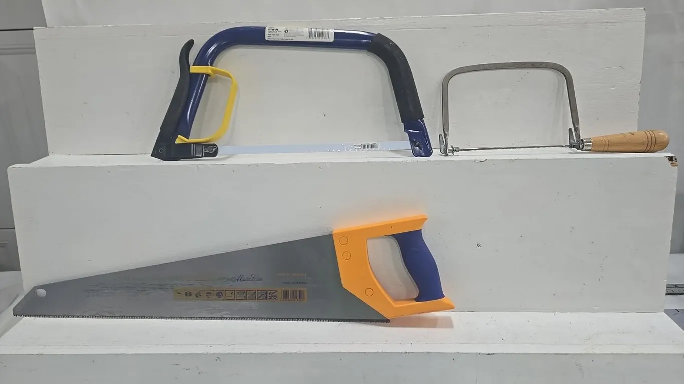 Hand Saws (3)
