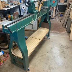 Grizzly Wood Lathe