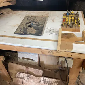 Router Table and Bits