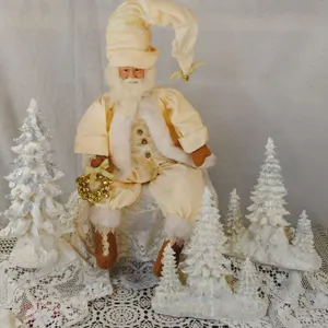 Old World Santa