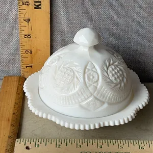 Vintage Milk Glass Sunburst Covered Butter Dish, Believe To Be Kemple Or L.E. Smith