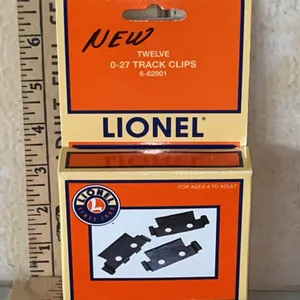 New/Vintage Lionel 12 Ct. 0-27 Track Clips