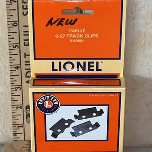 New/Vintage Lionel 12 Ct. 0-27 Track Clips