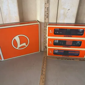 Vintage Lionel 3 Train Car Set In Boxes, See Photos