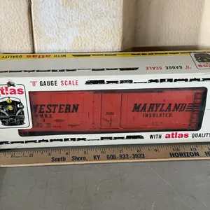 Vintage Atlas "O" Scale 40' Insulated Plug Door Train Car In Box