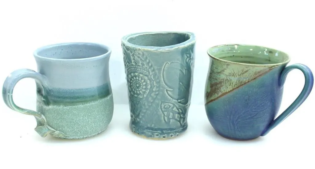 BLUE TONE LAYERED GLAZED HANDLE & SLAB MUGS