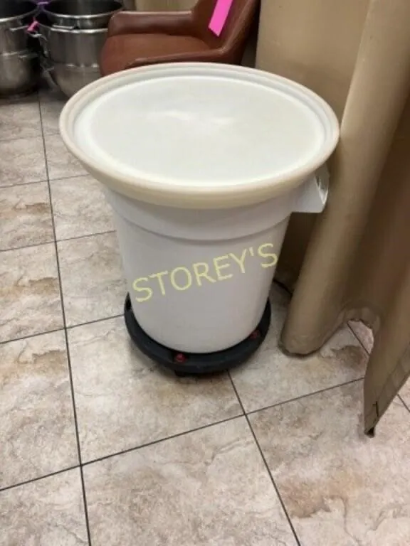 Round Ingridient Bin w/ Dolly ~22 x 29
