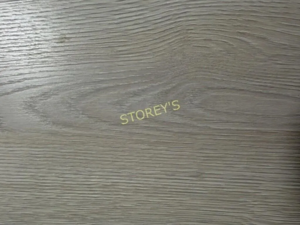 Soft Mesa 12mm Laminate w/ Pad
