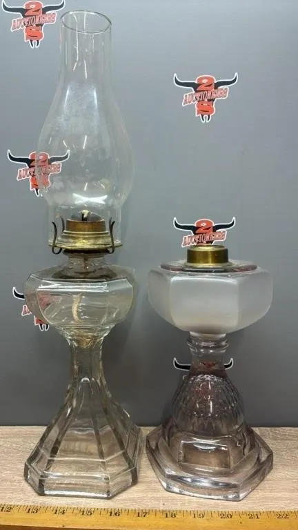 Colonial Pattern Oil Lamp & Bubble Base Oil Lamp