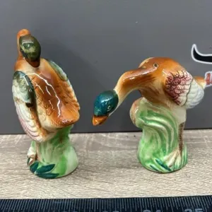 Vintage Ceramic Bird Salt & Pepper Shakers. *SC