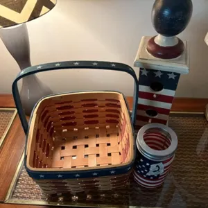 BASKET & JULY 4 DECO