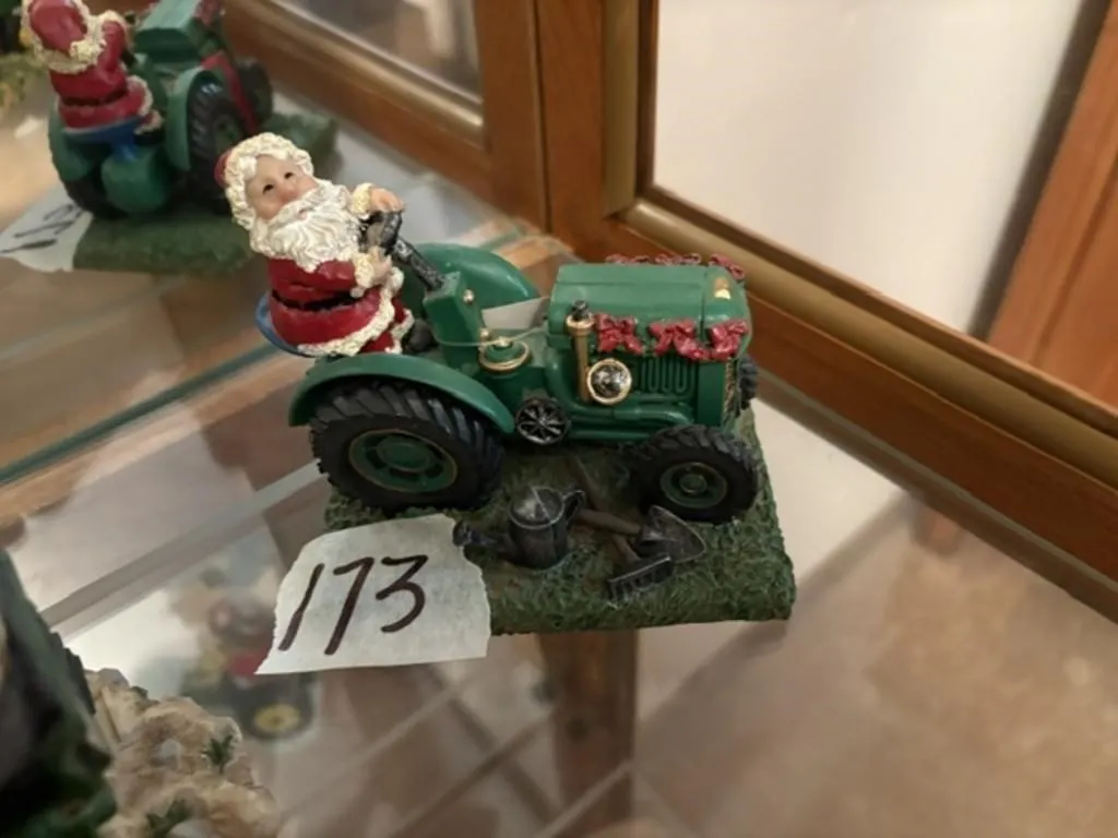 SANTA