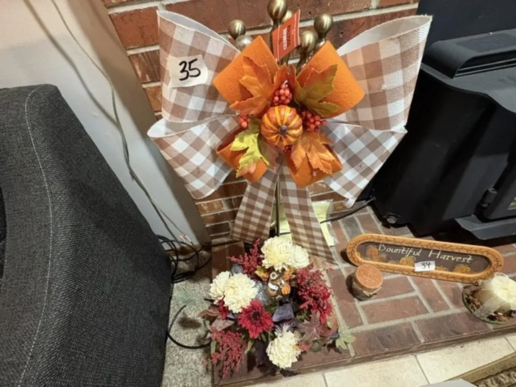 BOW & FLOWERS