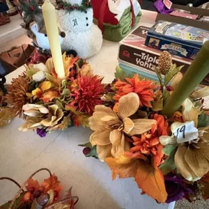 CENTER PIECES