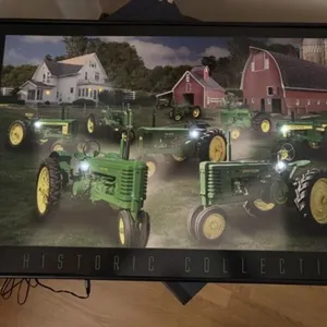 ILLUMINATED JOHN DEERE PICTURE 22X34