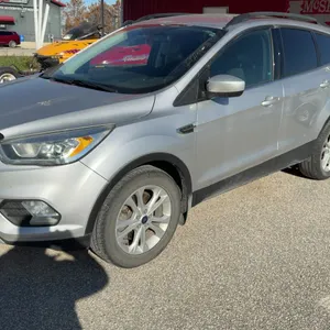 2017 Ford Escape SE 4WD 2.0L EcoBoost, 295,302 KM, Runs and Drives, Remote Start and Backup Camera