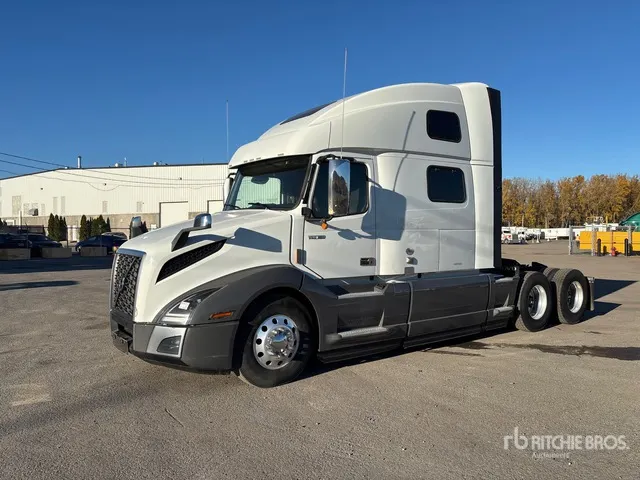 2021 Volvo VNL 6x4 T/A Sleeper Truck Tractor