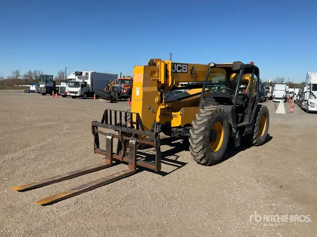 2013 JCB 507-42 Telehandler